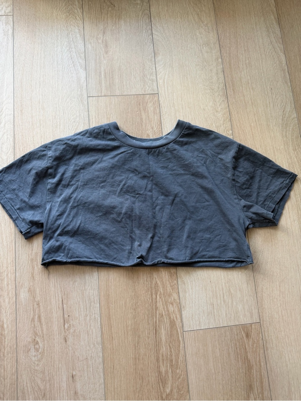 Elwood clothing Cropped boxy tee - vintage grey - Small